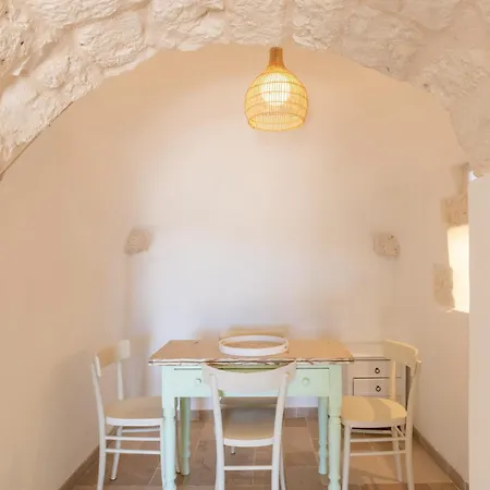 Trullo White Dream Con Piscina فيلة *