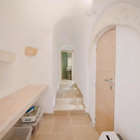 Trullo White Dream Con Piscina أوستوني