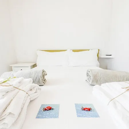 Trullo White Dream Con Piscina فيلة *