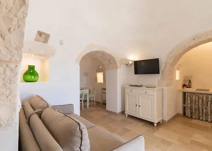 Trullo White Dream Con Piscina