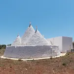 Trullo White Dream Con Piscina *
