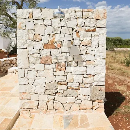 别墅 Trullo White Dream Con Piscina