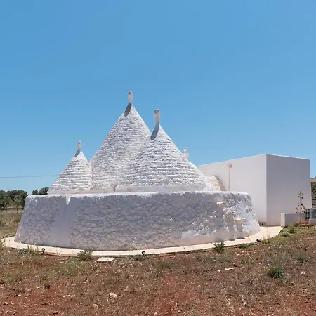Trullo White Dream Con Piscina *
